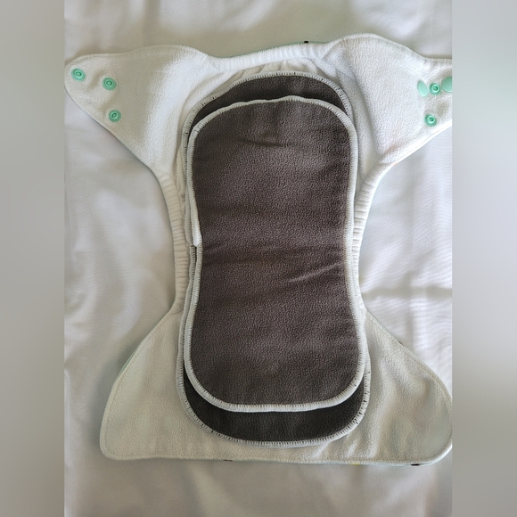 Bear Lil Helper Cloth Diaper AI2 OS - Picture 3 of 3